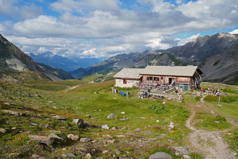 Eccentric Refuges